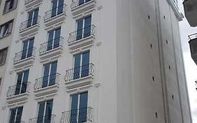 Nana Hotel